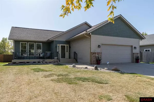 133 Cougar Drive, Mankato, MN 56001