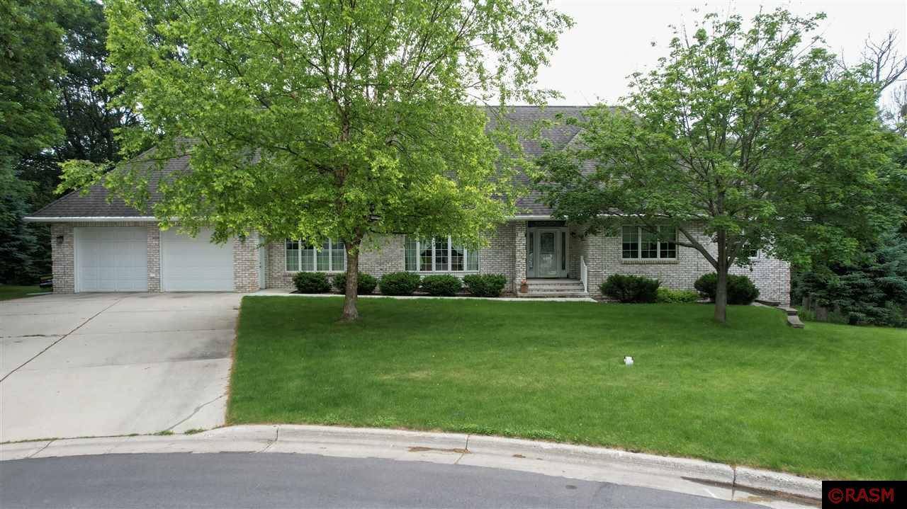 10 Cortland Circle, New Ulm, MN 56073