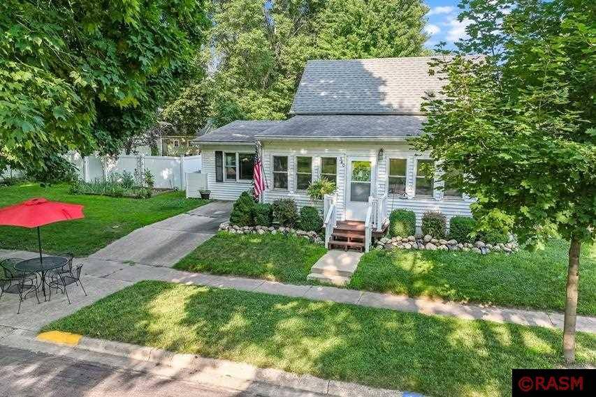 340 Howard Street, Frost, MN 56033