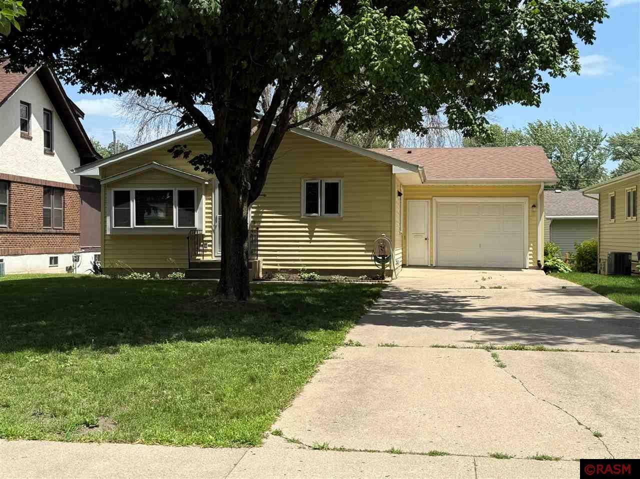 1020 N Garden, New Ulm, MN 56073