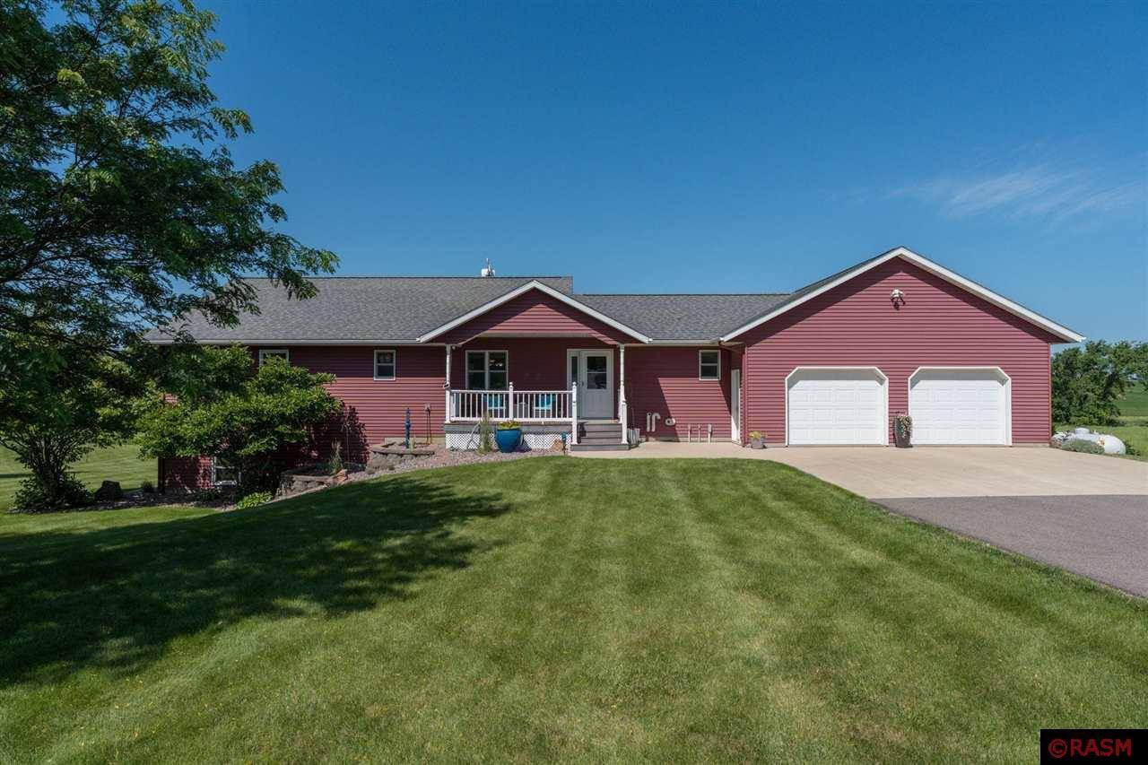46130 County Road 13, St. Peter, MN 56082