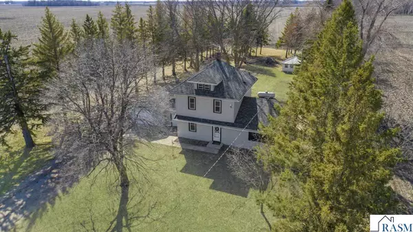 Le Center, MN 56057,36530 251st Avenue