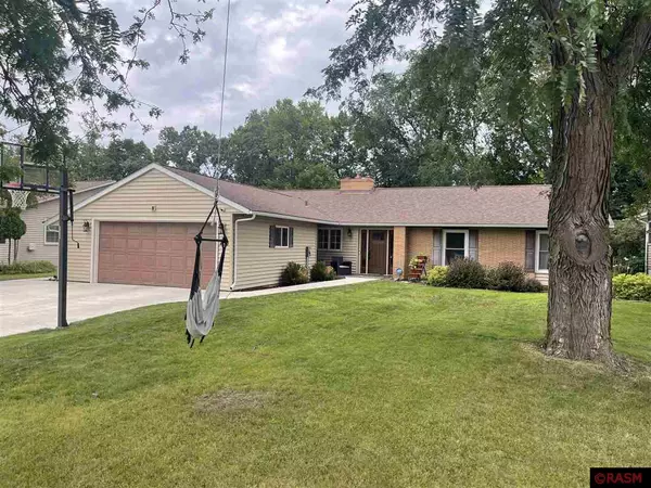 400 Monument Street, New Ulm, MN 56073