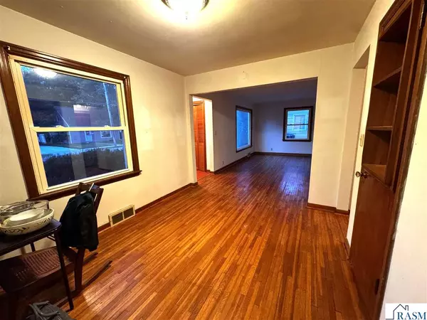 North Mankato, MN 56003,429 Tyler Avenue