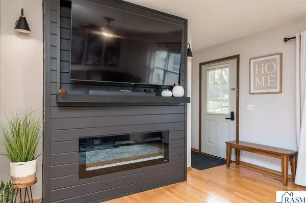 Eagle Lake, MN 56024,212 Blace Avenue