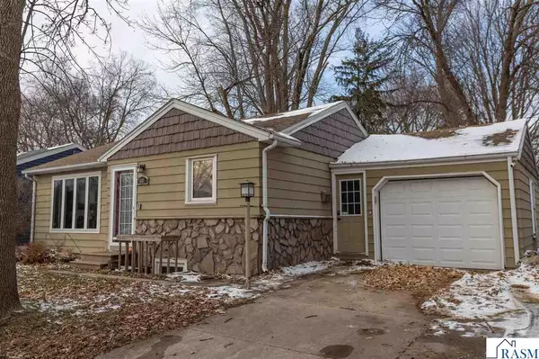 605 E Hawthorne Street, Albert Lea, MN 56007