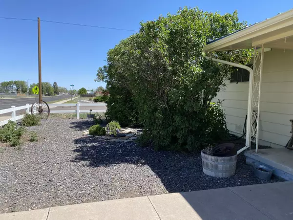 Eagar, AZ 85925,213 S Main ST