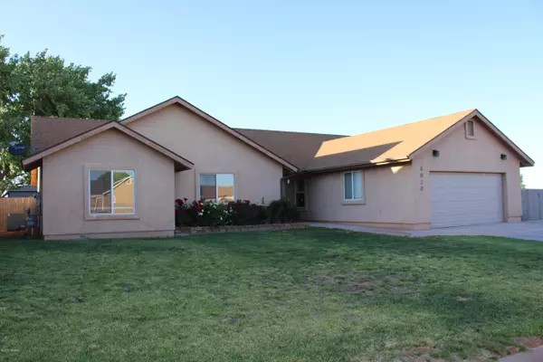 2020 Iron Horse DR, Winslow, AZ 86047