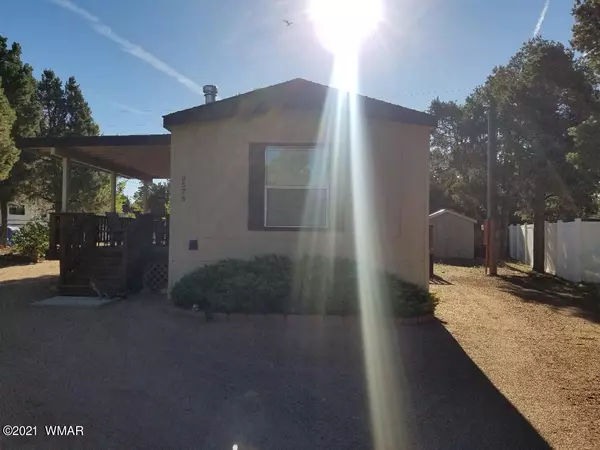 3575 Wildflower DR, Overgaard, AZ 85933