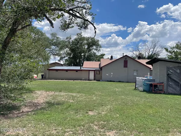 43 N B ST,  Springerville,  AZ 85938