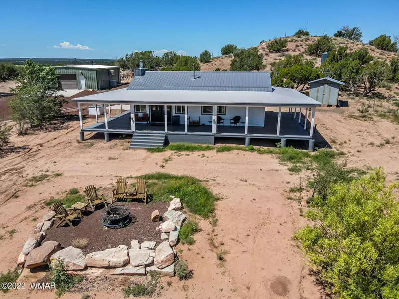 8268 Valley View LN, White Mountain Lake, AZ 85912