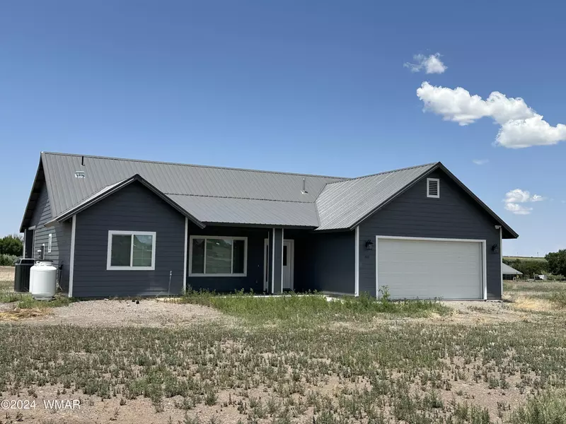 512 3rd PL, Eagar, AZ 85925