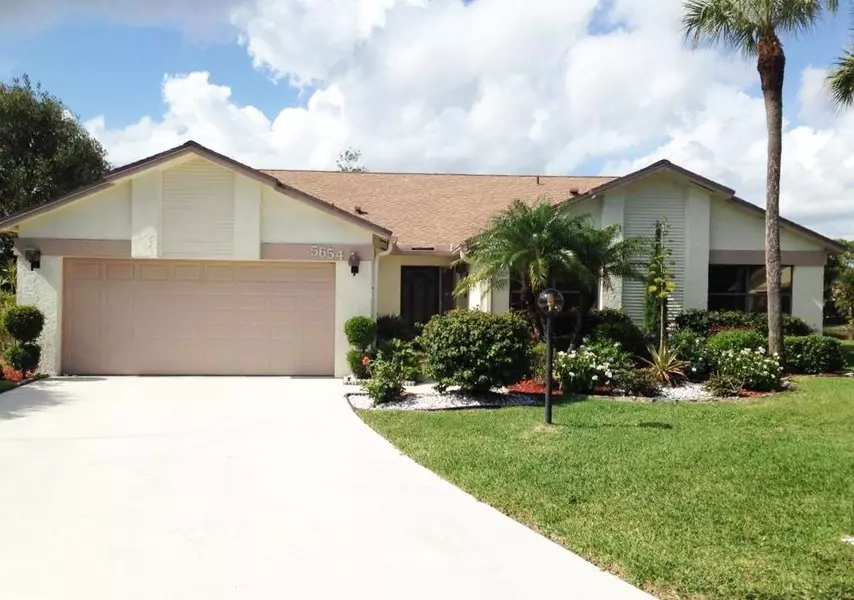 5654 Forest Oaks TER, Delray Beach, FL 33484