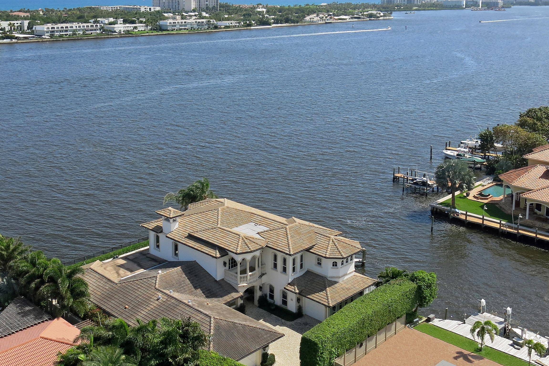 7 Duke DR, Lake Worth, FL 33460