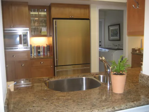 Atlantis, FL 33462,540 Woodland CIR