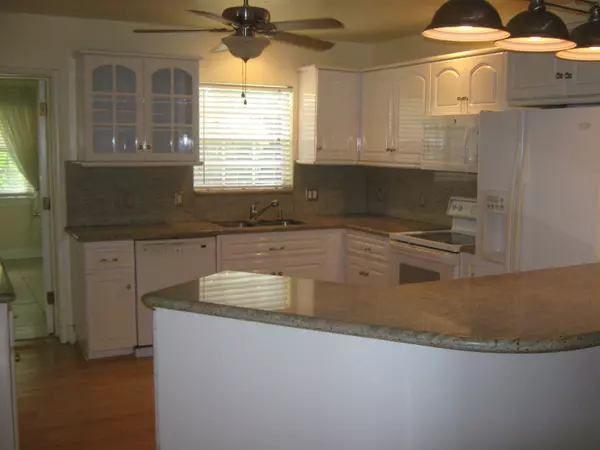 Lake Worth, FL 33460,1622 N N ST