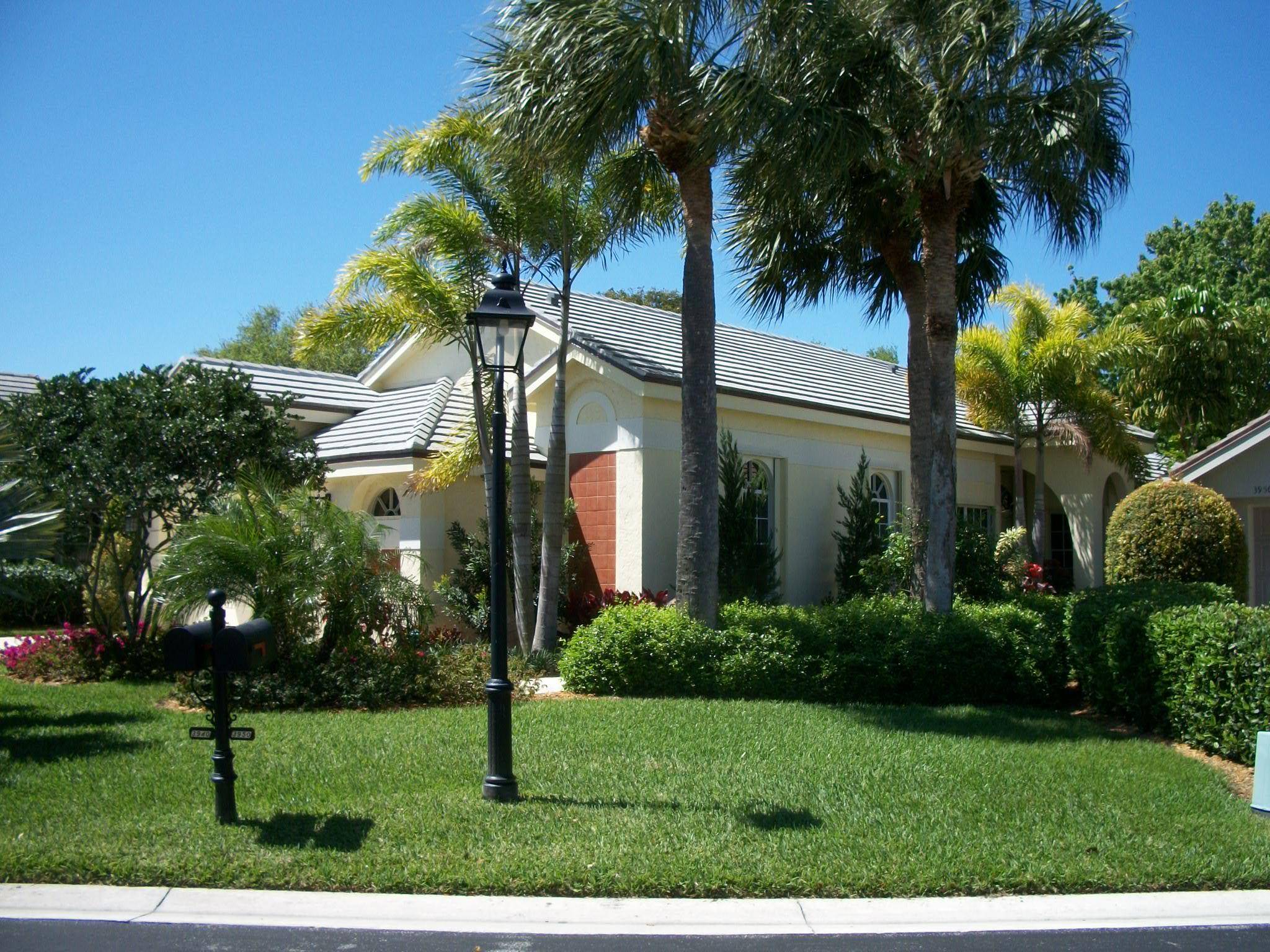 3940 Shearwater DR, Jupiter, FL 33477