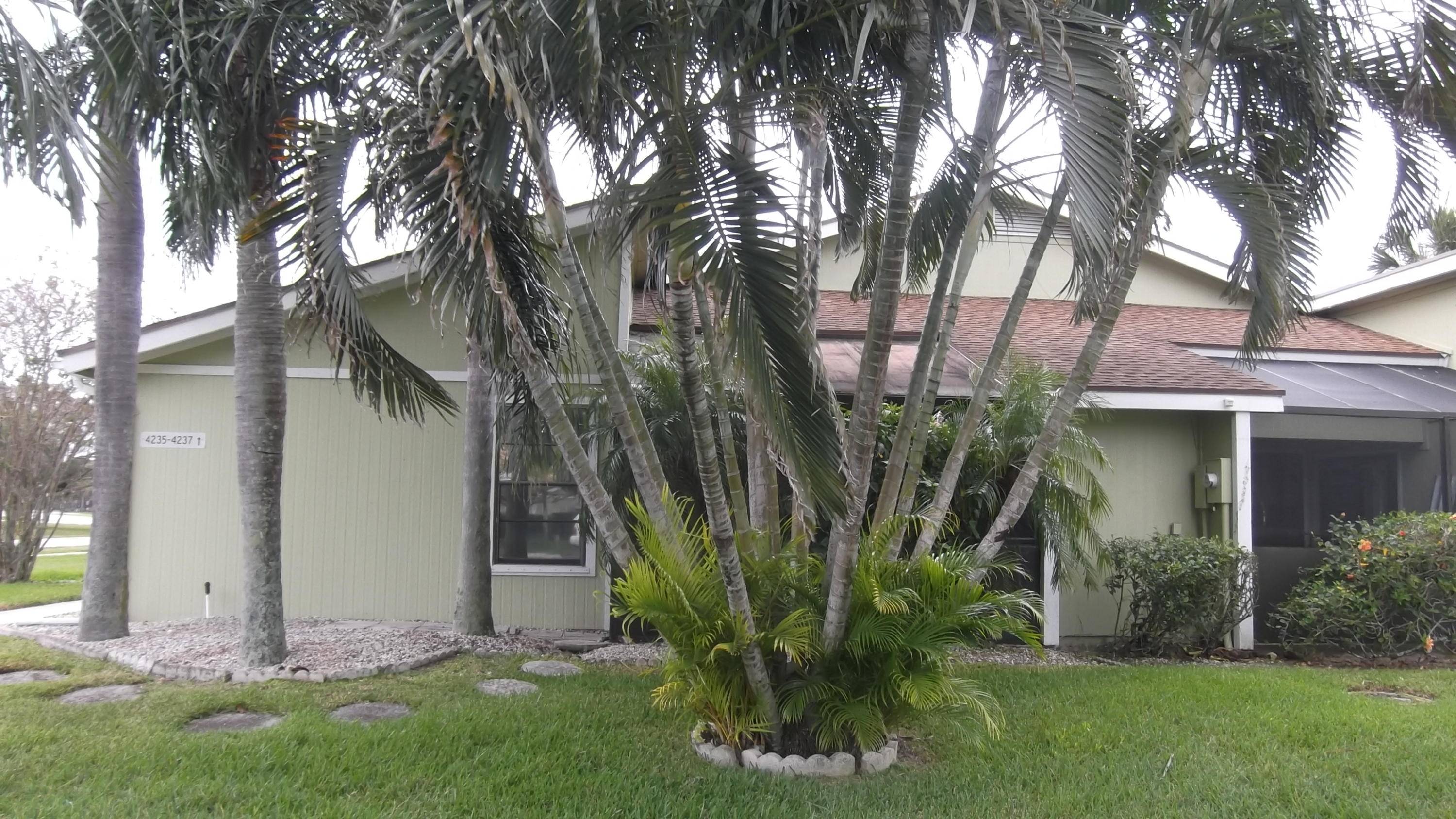 4235 Willow Pond CIR 1-A, West Palm Beach, FL 33417