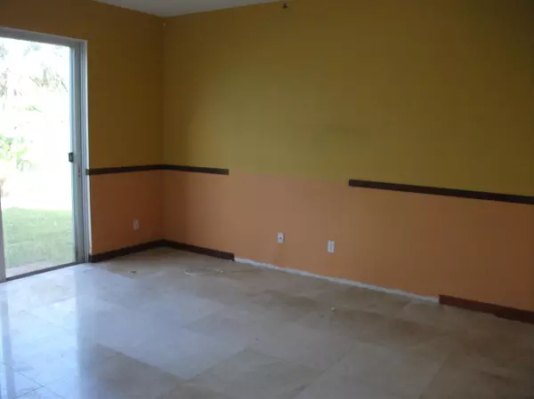 Greenacres, FL 33463,5101 Starblaze DR