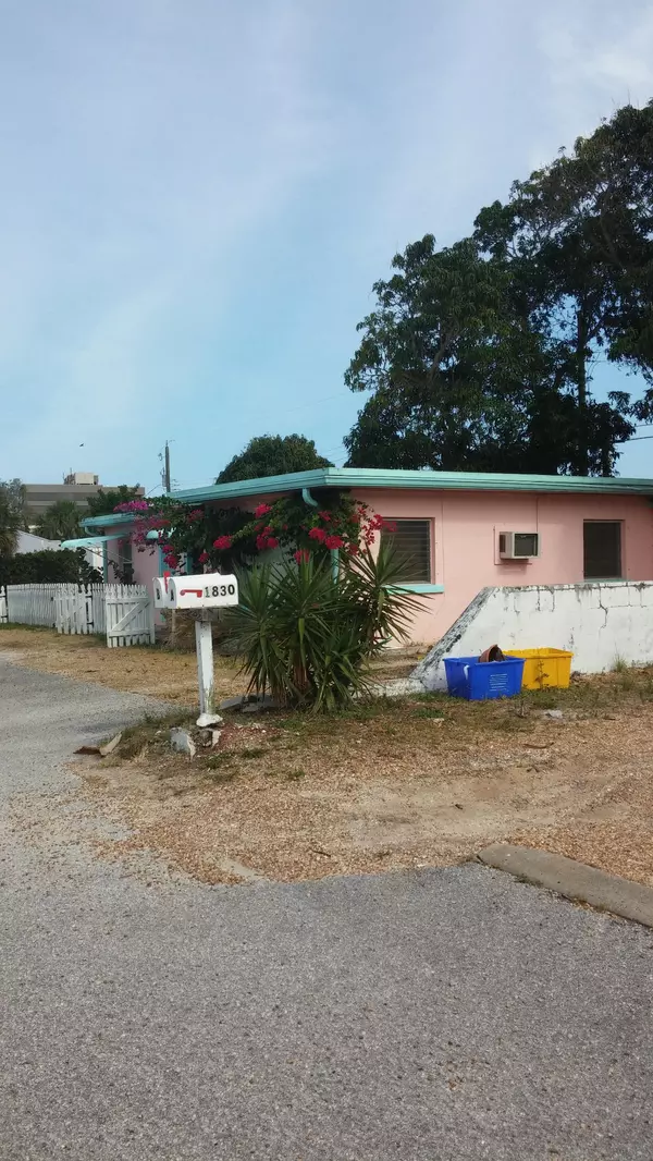 North Palm Beach, FL 33408,1820 Redbank RD