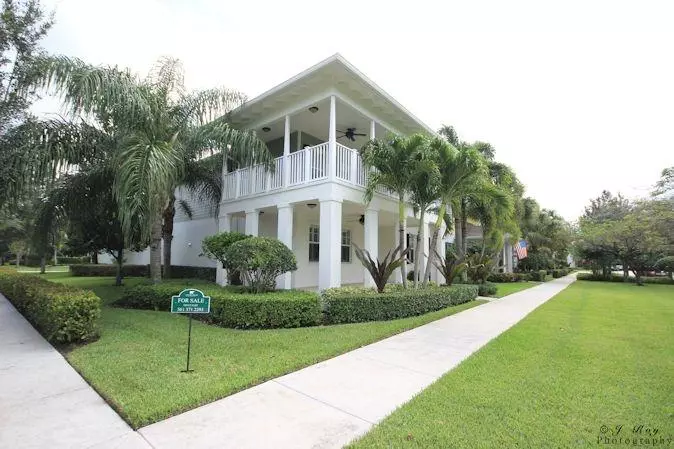 1841 Dakota DR, Jupiter, FL 33458
