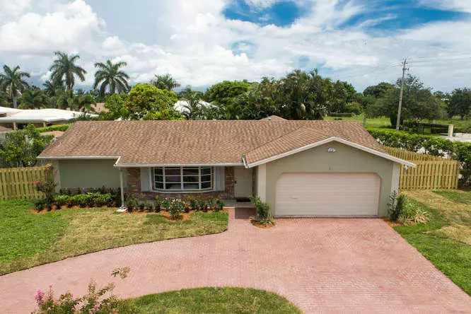 1 NW 24th ST, Delray Beach, FL 33444