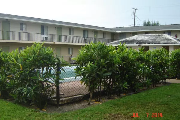 1829 N A ST 66, Lake Worth, FL 33460