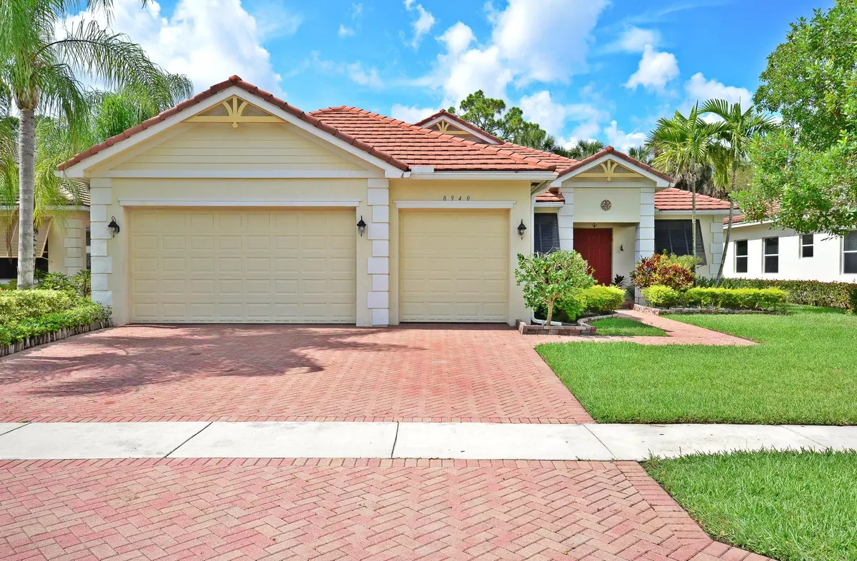 Royal Palm Beach, FL 33411,8940 New Hope CT