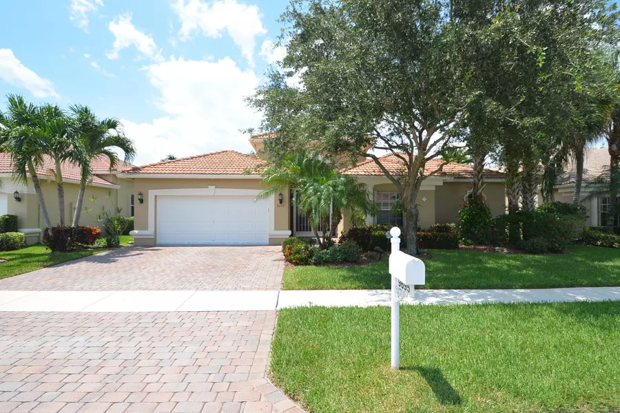 9695 San Vittore ST, Lake Worth, FL 33467