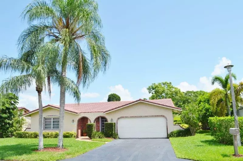 11911 NW 28th ST, Coral Springs, FL 33065