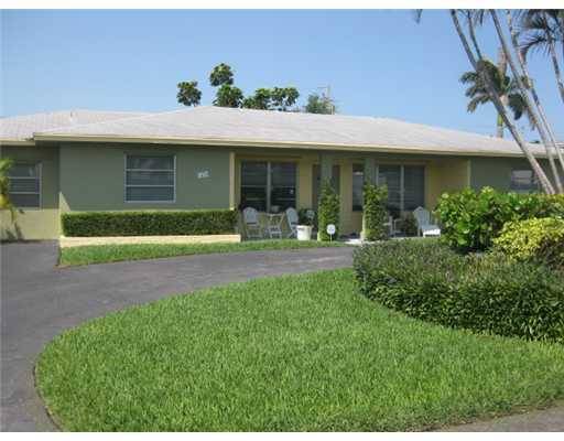 1429 Beta CT,  West Palm Beach,  FL 33406