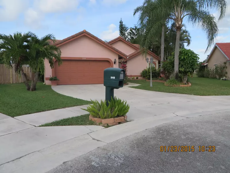 5016 Rosen BLVD, Boynton Beach, FL 33472