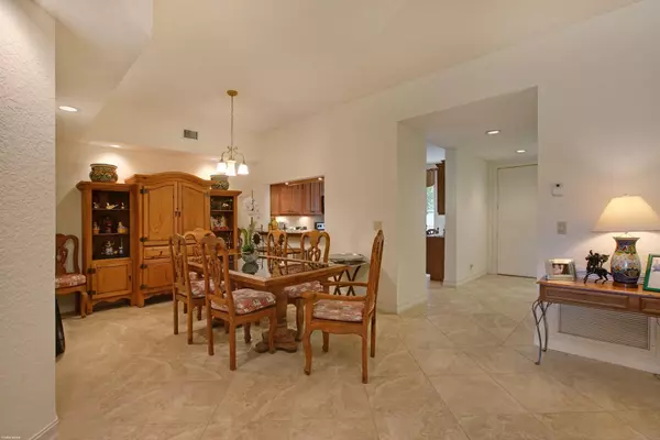 Wellington, FL 33414,2873 Winding Oaks LN A