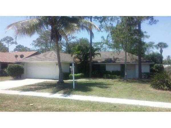 843 Lemongrass LN, Wellington, FL 33414