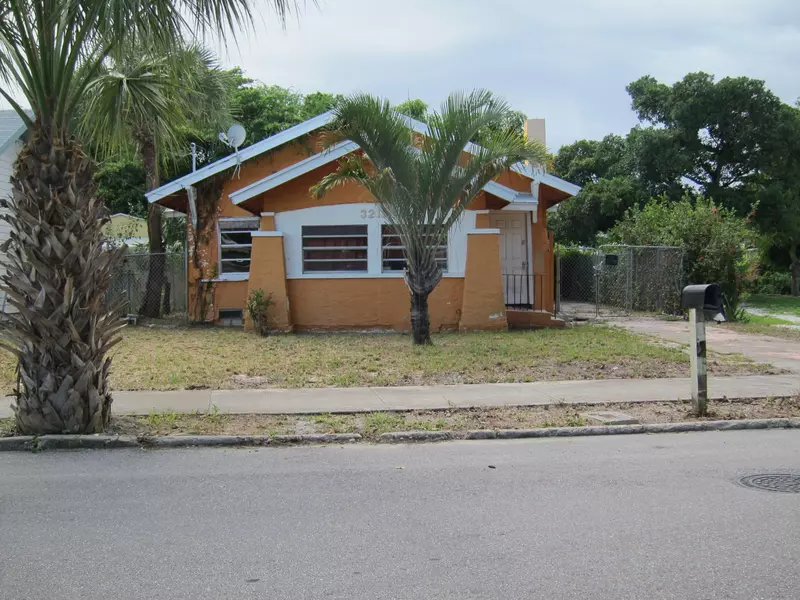 3219 Pinewood AVE, West Palm Beach, FL 33407