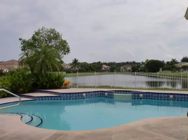 Wellington, FL 33449,4137 Bahia Isle CIR