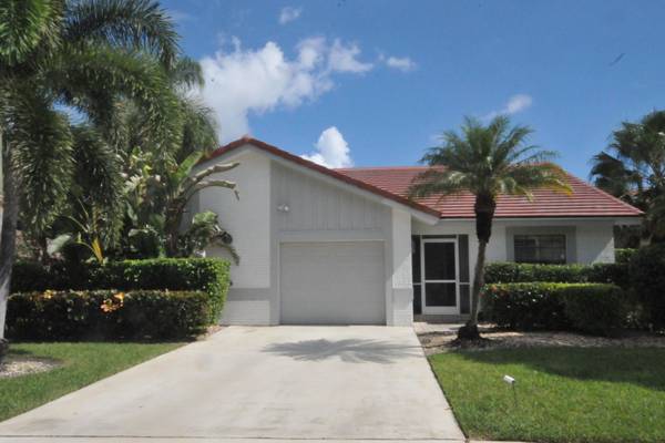 10555 Fenway PL, Boca Raton, FL 33498