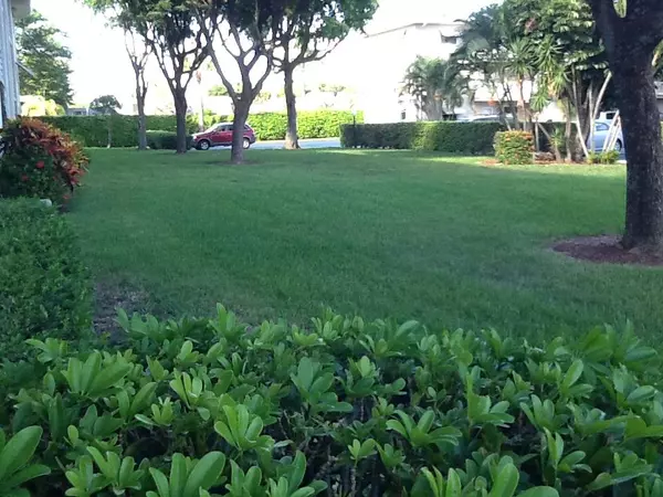 Lake Worth, FL 33461,2721 N Garden DR 110