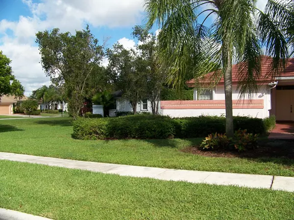 Boca Raton, FL 33428,22205 Collington DR