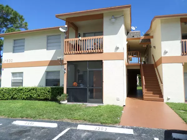 1830 Abbey RD 102, West Palm Beach, FL 33415