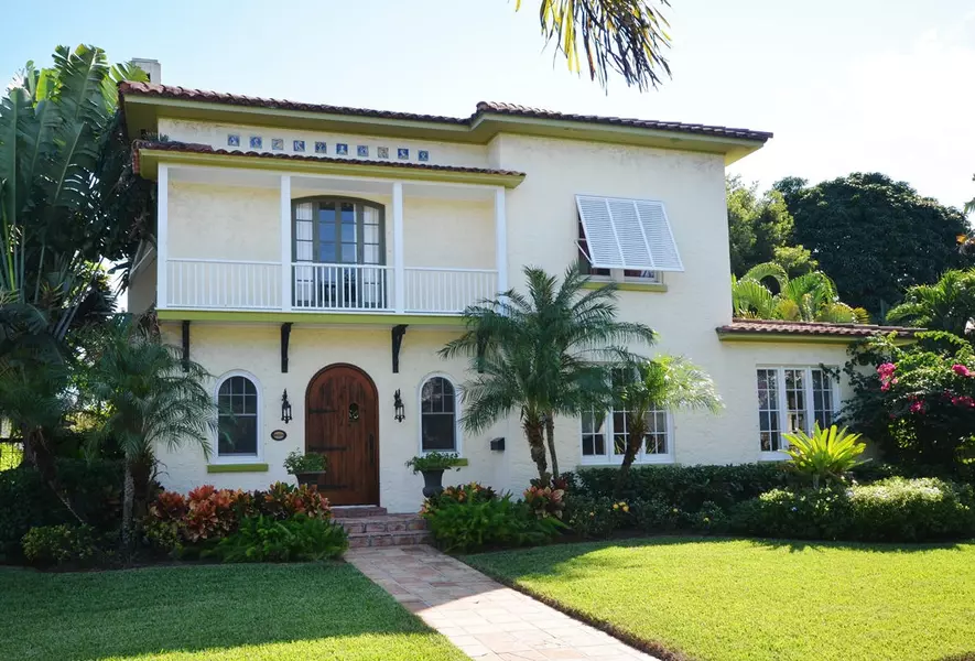 220 Marlborough RD, West Palm Beach, FL 33405