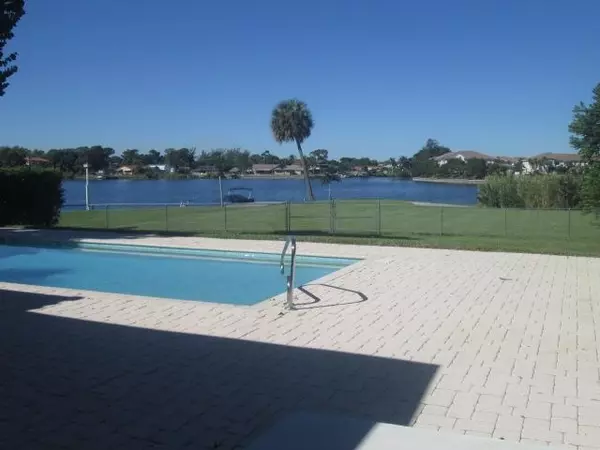 Lake Worth, FL 33462,6031 Pine DR