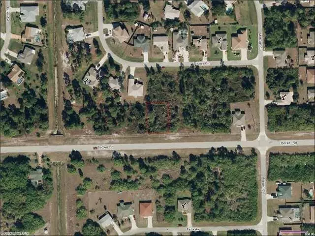 Port Saint Lucie, FL 34953,229 SW Becker RD