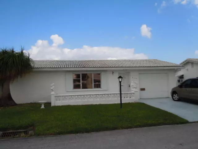 2102 SW 13th PL, Boynton Beach, FL 33426