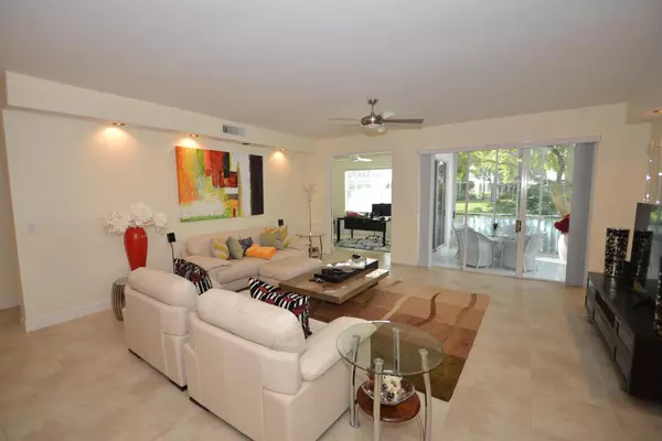 Boca Raton, FL 33496,5101 Lake Catalina Dr  Apt C