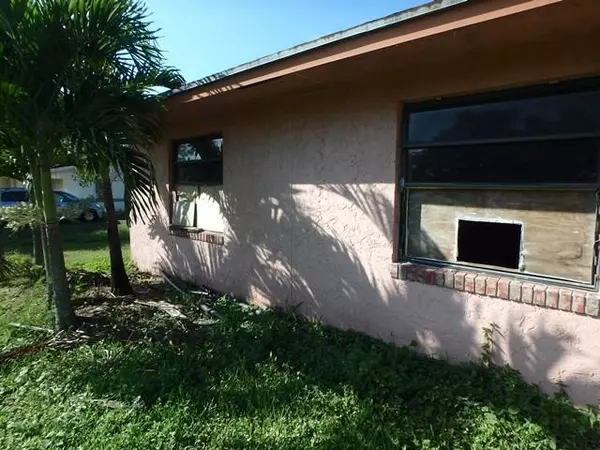 Southwest Ranches, FL 33332,5821 SW 188th AVE