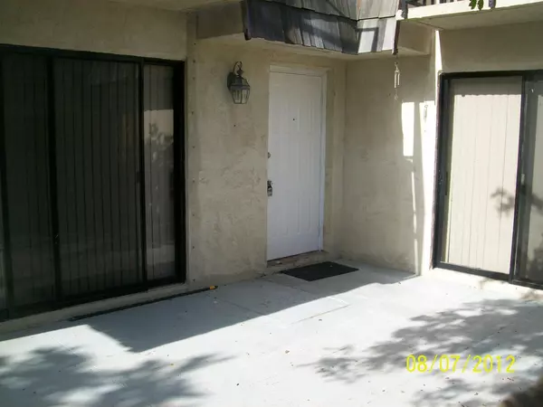 West Palm Beach, FL 33406,1704 Forest Lakes CIR A