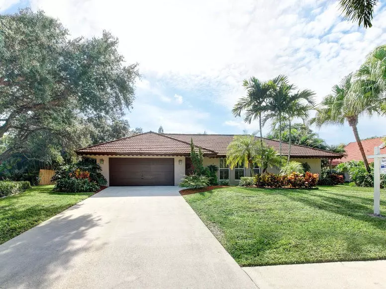 Palm Beach Gardens, FL 33410,2570 W Hope LN