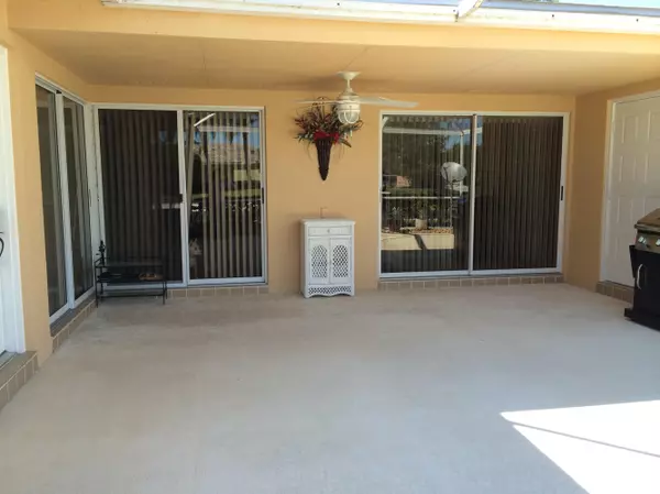 1218 NW Sun Terrace CIR B, Port Saint Lucie, FL 34986