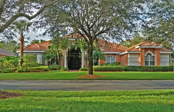 839 Forest Glen LN, Wellington, FL 33414